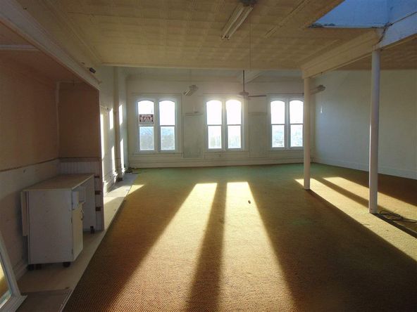 14 W Fulton St, Edgerton, WI 53534